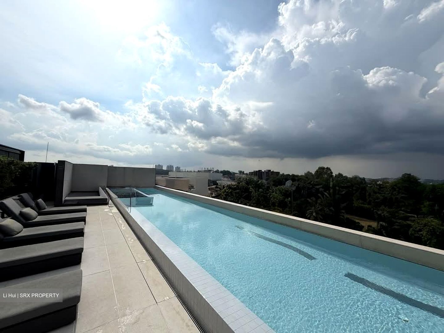 19 Nassim (D10), Apartment #573586351
